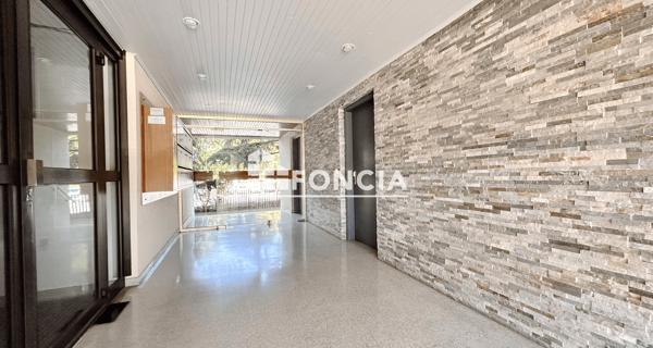 À vendre Studio 17.43 m² - Marly-le-roi 78160