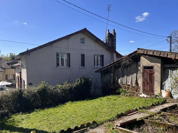 Lumière, espace et potentiel : une maison qui n’attend que vous