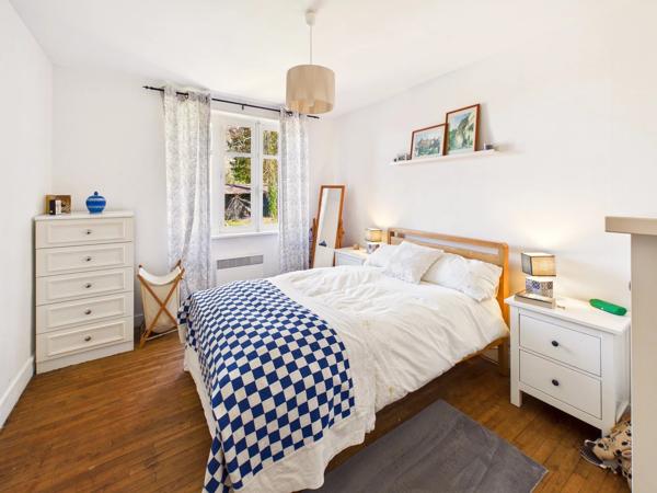 Lumière, espace et potentiel : une maison qui n’attend que vous