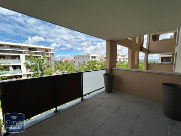 Appartement à louer 1 pièce 34m² Aix-en-Provence (13290)
