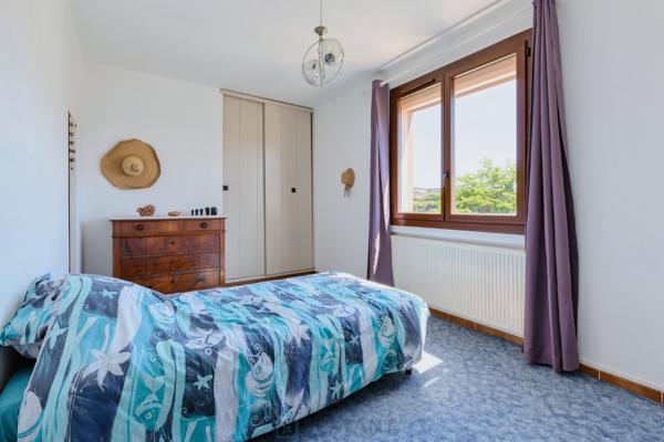 MARTIGUES TOURET DE VALLIER – Élégante MAISON FAMILIALE T7 - 180 m²/1300m² - avec piscine et magnifique environnement au calme