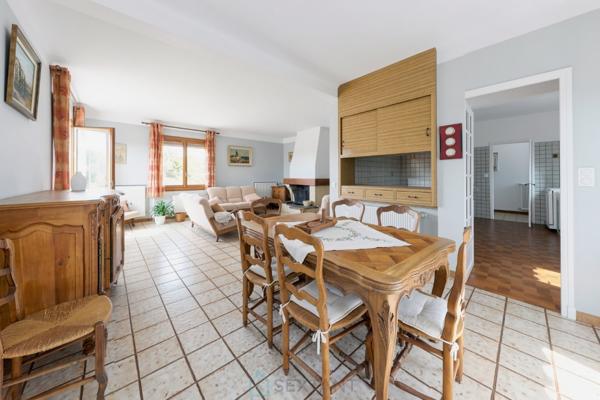 MARTIGUES TOURET DE VALLIER – Élégante MAISON FAMILIALE T7 - 180 m²/1300m² - avec piscine et magnifique environnement au calme