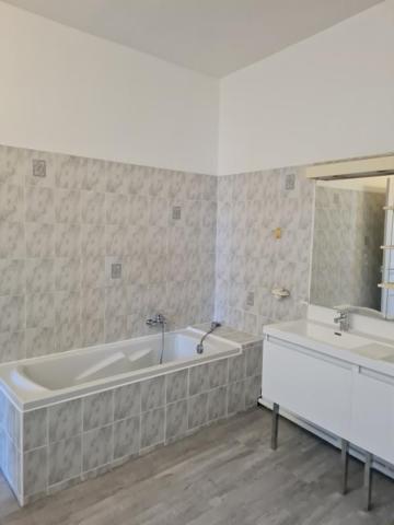 Argelès-sur-Mer (66700) Argeles village T3 à louer