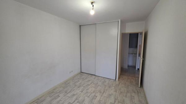Appartement avec terrasse et parking Aix En Provence 2 pièce(s) 34.67 m2 secteur Luynes