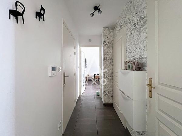 PERRIGNY-LES-DIJON (21) - appartement 2 pièces en rez-de-jardin + parking