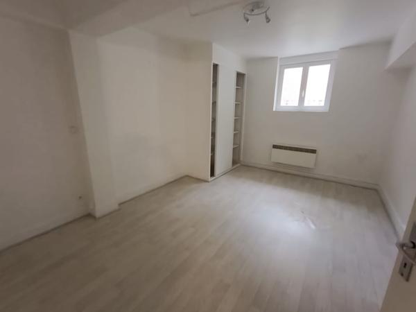 LOCAL COMMERCIAL CENTRE VILLE ROMORANTIN LANTHENAY