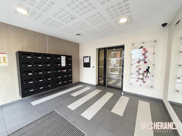 T3 Parking Centre WATTIGNIES