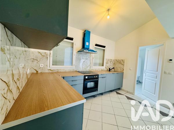 Location maison 5 pièces 118 m² Andrézieux-Bouthéon
