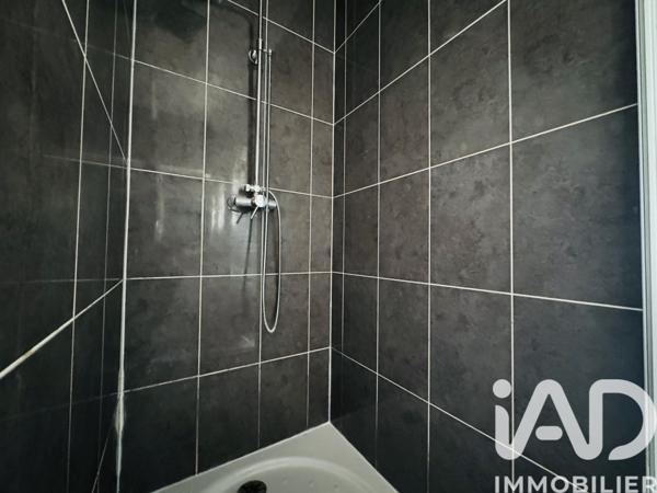 Location maison 5 pièces 118 m² Andrézieux-Bouthéon