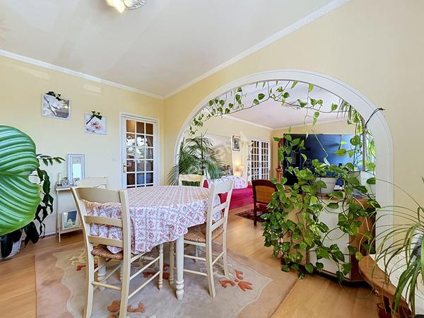 APPARTEMENT - ST-CYR-SUR-LOIRE - QUARTIER DE LA MÉSANGERIE