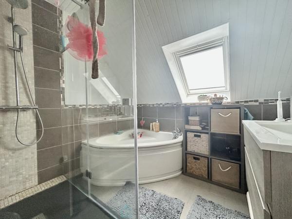 Jolie maison  sur secteur calme et  résidentiel