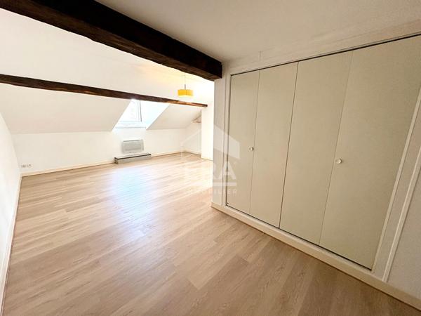 APPARTEMENT T3 A LOUER - BLOIS - HYPERCENTRE-VILLE, DUPLEX, 2 CHAMBRES