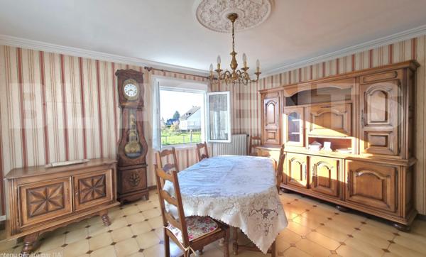 Maison familiale 5 chambres non mitoyenne – Allonnes (72700)