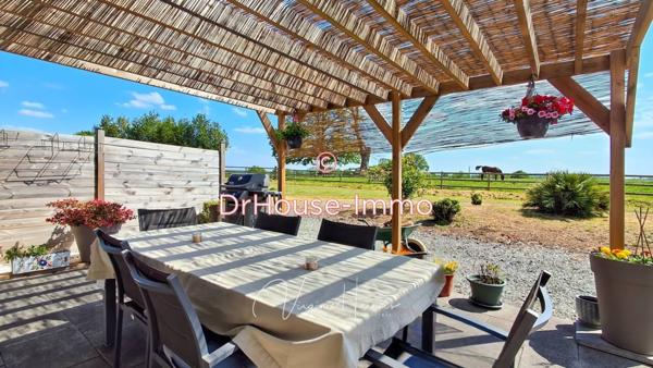 Maison à vendre 8 pièces de 220 m²