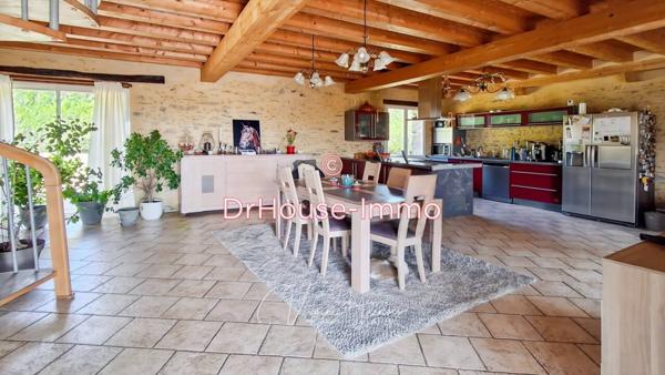 Maison à vendre 8 pièces de 220 m²
