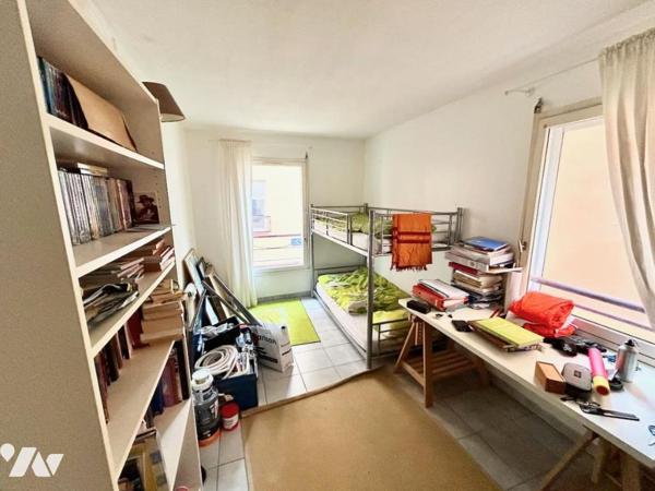Appartement de Type 4 en résidence sécurisée