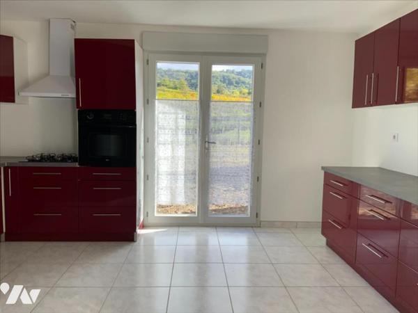 Maison avec garage et jardin potentiel 73m²