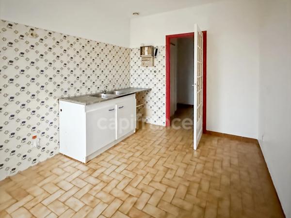 Pyrénées Orientales (66) - Grand F5 lumineux avec garage à Saint-Génis-des-Fontaines