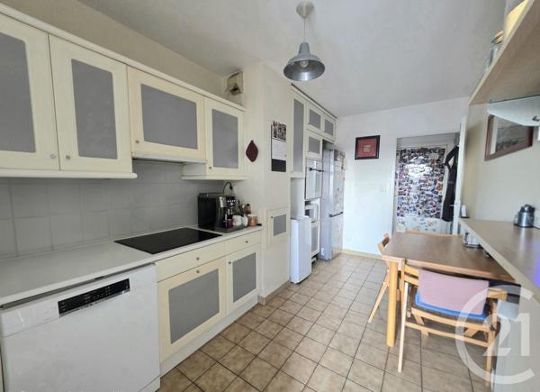 Appartement F4 à vendre  4 pièces - 84,05 m2 VILLEURBANNE - 69