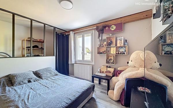 Maison à vendre    4 pièces • 94 m2 Riom