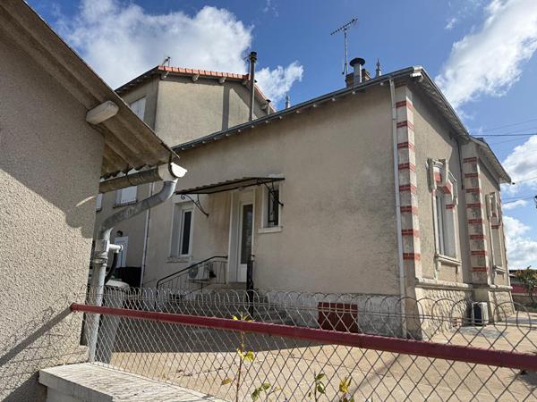 86100 CHATELLERAULT Maison Chatellerault 6 pièce(s) 111.47 m2