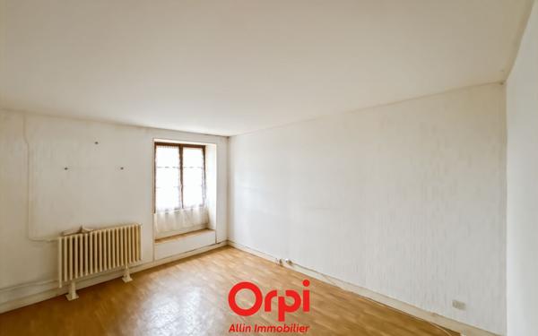 Maison à vendre    3 pièces •  Gouzon