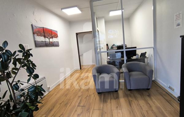 Maison indépendante 89 m2 louée en bureaux