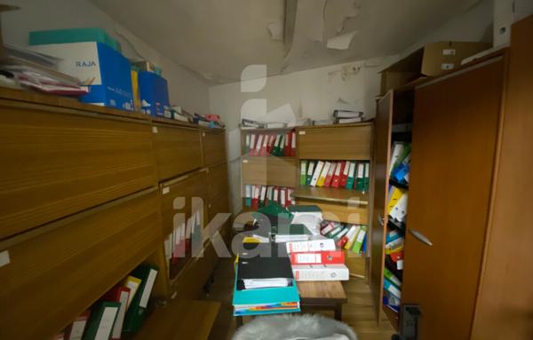 Maison indépendante 89 m2 louée en bureaux