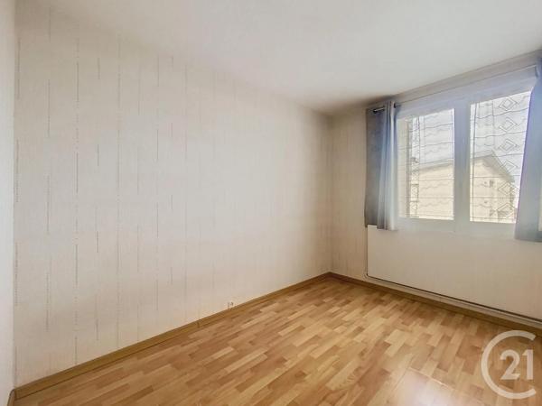 Appartement F4 à vendre  4 pièces - 67,03 m 2   ST MAX  - 54
