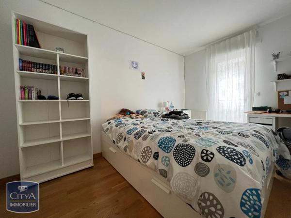 Appartement à louer 4 pièces 82.96m²