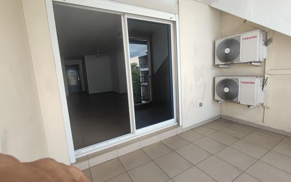 Appartement à vendre    3 pièces • 61,03 m2 Saint-Pierre