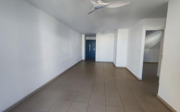 Appartement à vendre    3 pièces • 61,03 m2 Saint-Pierre