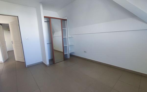 Appartement à vendre    3 pièces • 61,03 m2 Saint-Pierre