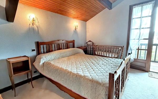 Maison à vendre    5 pièces • 154 m2 Saint-Vincent-de-Tyrosse