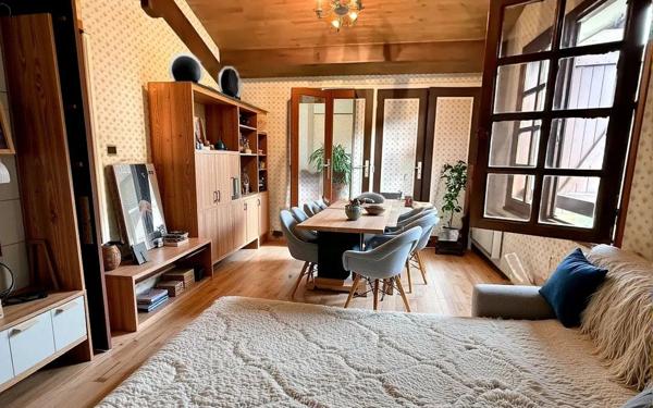 Maison à vendre    5 pièces • 154 m2 Saint-Vincent-de-Tyrosse