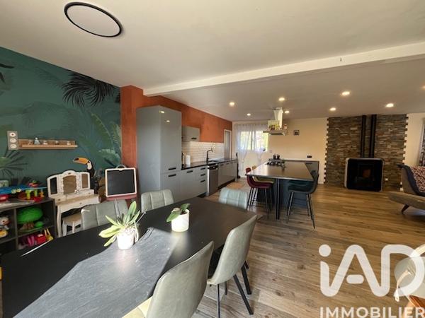 Maison à vendre 6 pièces 174 m² Bazouges Cré sur Loir