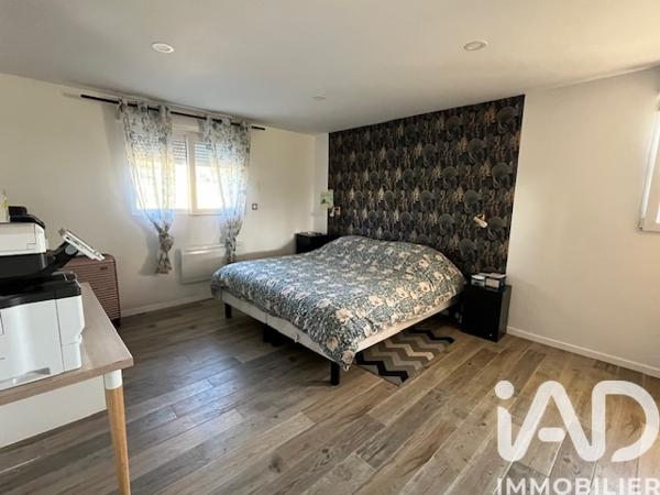 Maison à vendre 6 pièces 174 m² Bazouges Cré sur Loir