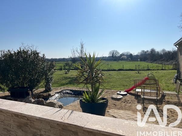 Maison à vendre 6 pièces 174 m² Bazouges Cré sur Loir