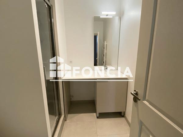 Location Studio 36.71 m² - 21 RUE LA NOUE La Rochelle 17000