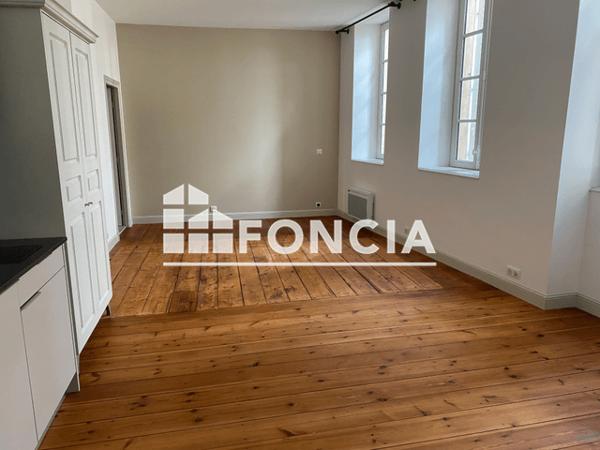 Location Studio 36.71 m² - 21 RUE LA NOUE La Rochelle 17000