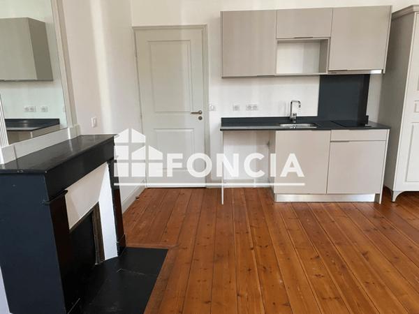 Location Studio 36.71 m² - 21 RUE LA NOUE La Rochelle 17000