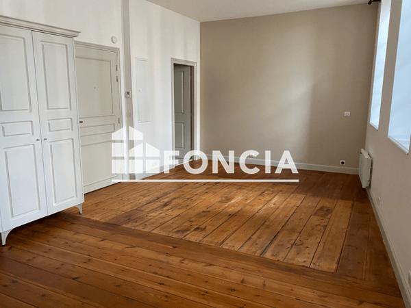 Location Studio 36.71 m² - 21 RUE LA NOUE La Rochelle 17000