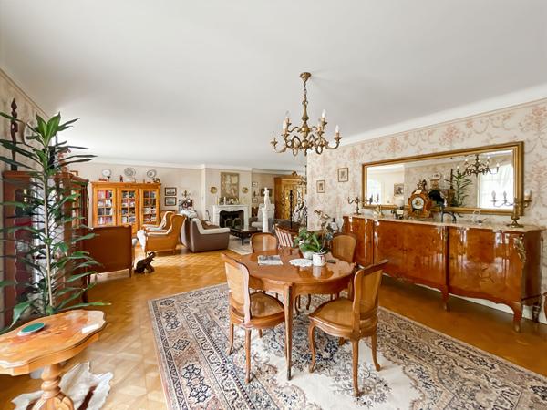 En forêt, Maison familiale, Saint Jean De Monts