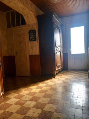 A Saint Michel en L'Herm, cette maison familiale de 87 m2 vous charmera, idéale pour une vie paisible au cœur d'un village dynamique