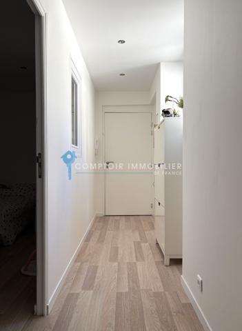Immeuble
                                                                                                                                                
                                                                                                                                                
                                                                                                                                                
                                                    
                                                                                                                                                                                                                                                                                                                        300  m²                                                                                                                                                                                                         2 etage(s)