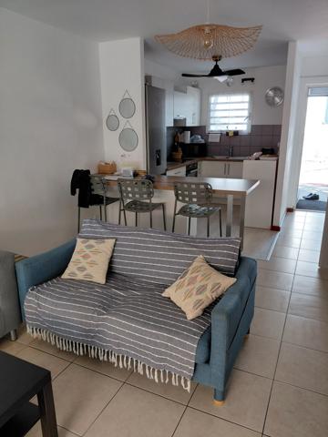 Maison
                                                                                                                                                                                                                                                                                                                        4 pièce(s)                                                                                                                                                                                                          3 chambre(s)                                                                                                                                                                                                          85  m²
