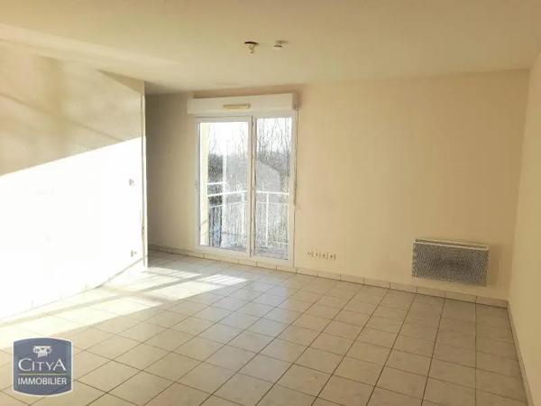 Appartement à louer 2 pièces 45.61m² Chinon (37500)
