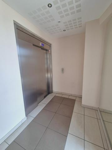 Meyzieu (69330) T3 de 57,92 m² au 3 ème et dernier étage