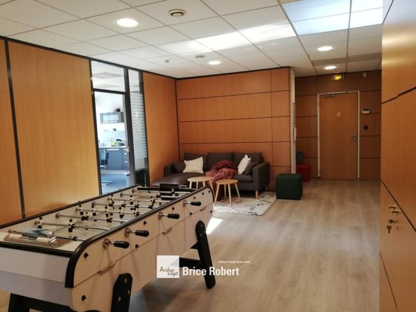 Bureaux à vendre à Lyon 9ème lumineux climatisation neuve Les Nymphéas