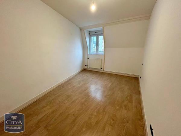 Maison à louer 6 pièces 150m²